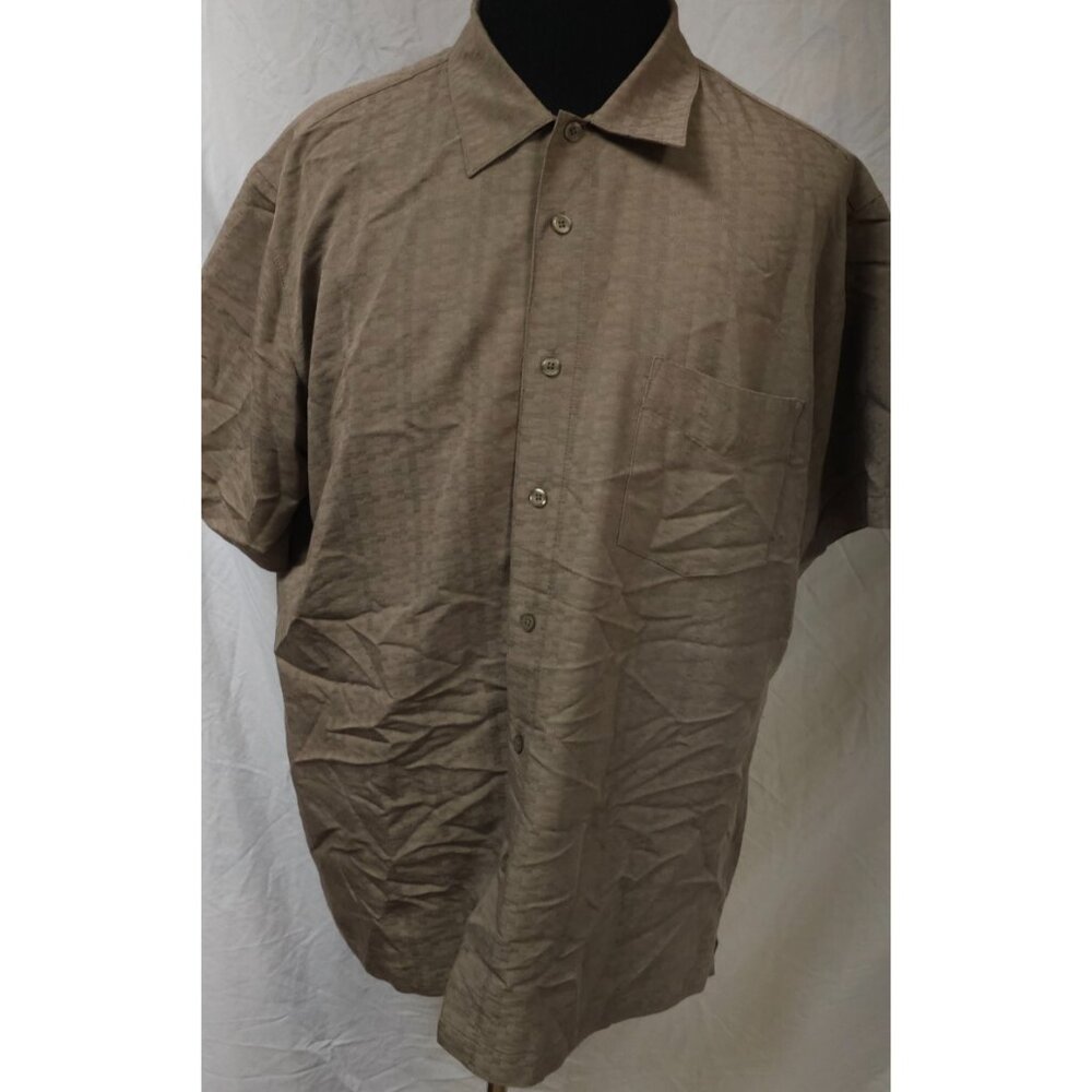 Trader Bay Mens XL Brown check Textured Short Sleeve Button Rayon Blend Shirt